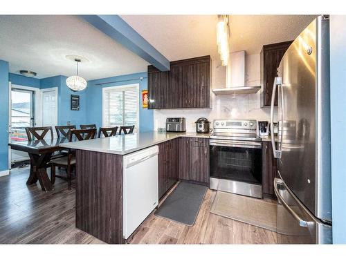 5217 Martin Crossing Drive Ne, Calgary, AB - Indoor Photo Showing Kitchen