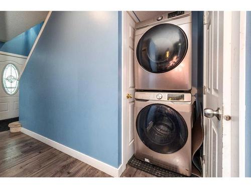 5217 Martin Crossing Drive Ne, Calgary, AB - Indoor Photo Showing Laundry Room