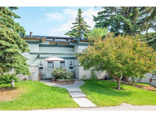 31A-333 Braxton Place Sw, Calgary, AB - Outdoor