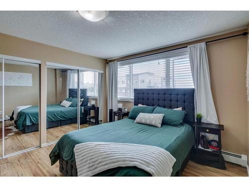 506-429 14 Street Nw, Calgary, AB - Indoor Photo Showing Bedroom