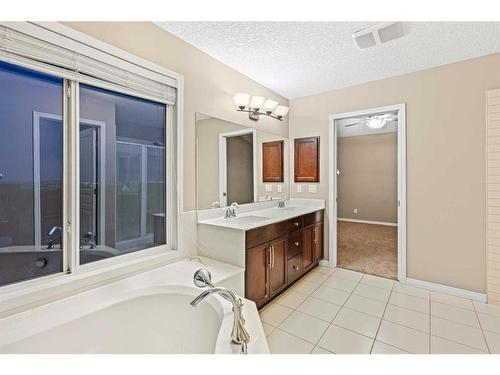 142 Silverado Bank Circle Sw, Calgary, AB - Indoor Photo Showing Bathroom