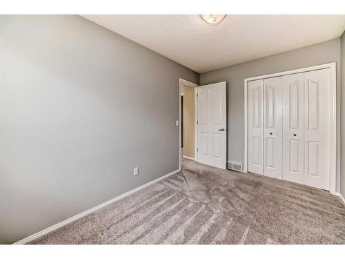 168 Chaparral Crescent Se, Calgary, AB - Indoor