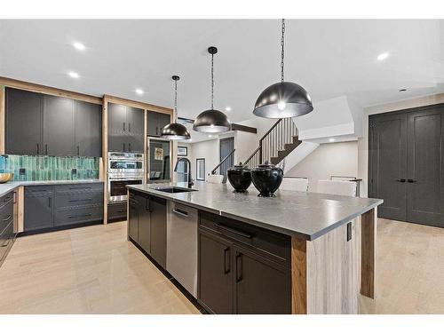 1514 22 Avenue Sw, Calgary, AB - Indoor Photo Showing Kitchen