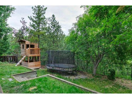 44 Christie Knoll Heights Sw, Calgary, AB - Outdoor