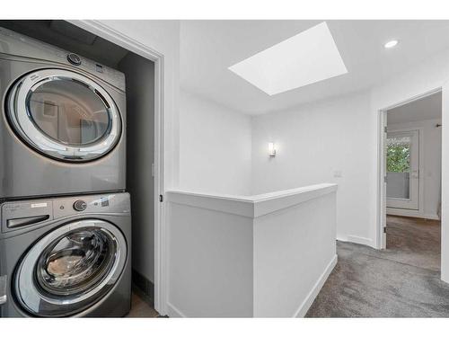 1-1724 Kensington Road Nw, Calgary, AB - Indoor Photo Showing Laundry Room