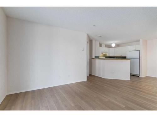 115-3000 Somervale Court Sw, Calgary, AB - Indoor