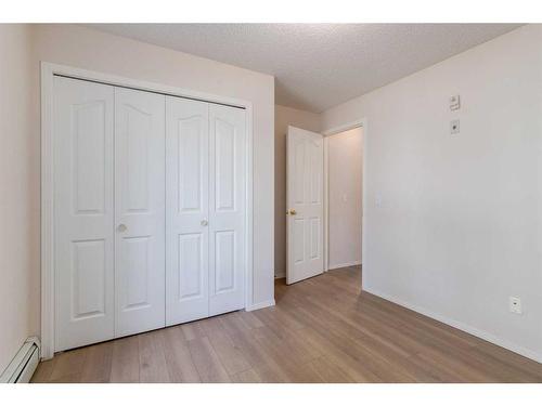 115-3000 Somervale Court Sw, Calgary, AB - Indoor