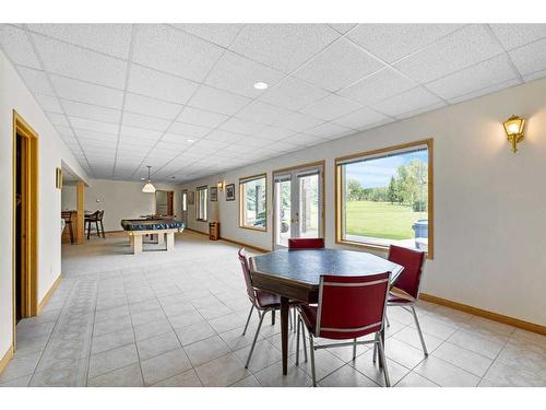 54 Hamilton Drive, Rural Rocky View County, AB - Indoor Photo Showing Dining Room