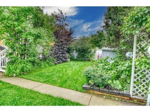 163 Shannon Circle Sw, Calgary, AB - Outdoor