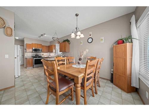 10748 Hidden Valley Drive Nw, Calgary, AB - Indoor Photo Showing Dining Room