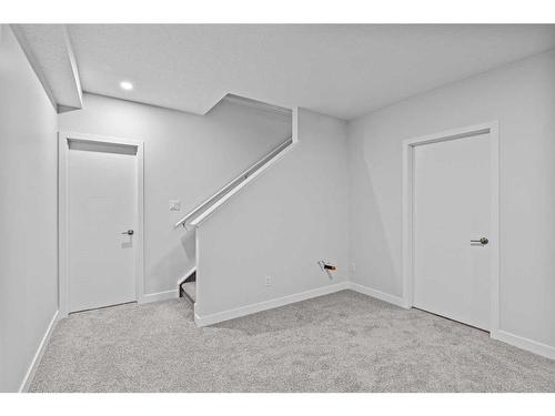 268 Seton Villas Se, Calgary, AB - Indoor Photo Showing Other Room