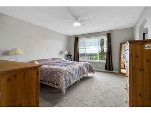 34 Sage Berry Way Nw, Calgary, AB - Indoor Photo Showing Bedroom