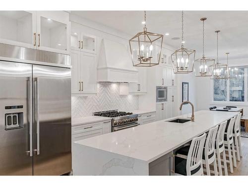 2010 41 Avenue Sw, Calgary, AB - Indoor Photo Showing Kitchen With Stainless Steel Kitchen With Upgraded Kitchen