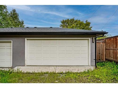 4324 70 Street Nw, Calgary, AB - Outdoor With Exterior