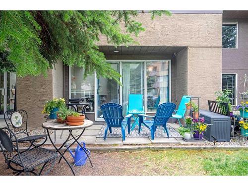 9-206 Village Terrace Sw, Calgary, AB - Outdoor With Deck Patio Veranda With Exterior