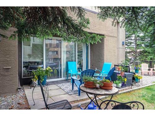 9-206 Village Terrace Sw, Calgary, AB - Outdoor With Deck Patio Veranda