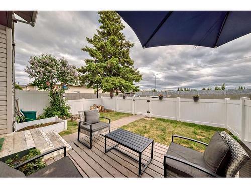 51-740 Bracewood Drive Sw, Calgary, AB - Outdoor With Deck Patio Veranda