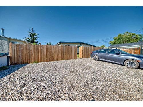 6226 Beaver Dam Way Ne, Calgary, AB - Outdoor