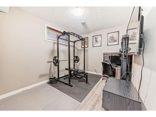 48 Panton Way Nw, Calgary, AB - Indoor Photo Showing Gym Room