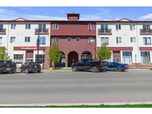 207-1010 Railway Street, Crossfield, AB - Outdoor With Facade