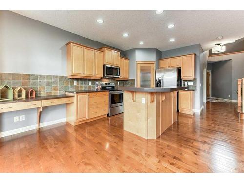 753 Auburn Bay Boulevard Se, Calgary, AB - Indoor Photo Showing Kitchen With Stainless Steel Kitchen