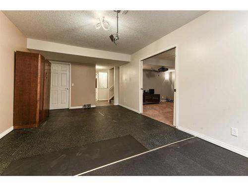 753 Auburn Bay Boulevard Se, Calgary, AB - Indoor Photo Showing Other Room