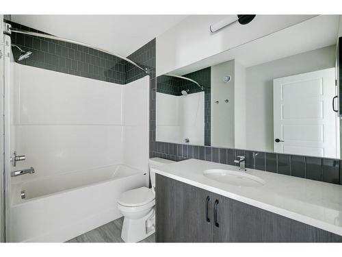 3242 Chinook Winds Drive Sw, Airdrie, AB - Indoor Photo Showing Bathroom