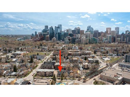 913 4 Avenue Nw, Calgary, AB - Outdoor With View