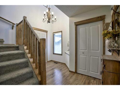 31 Cranfield Manor Se, Calgary, AB - Indoor Photo Showing Other Room