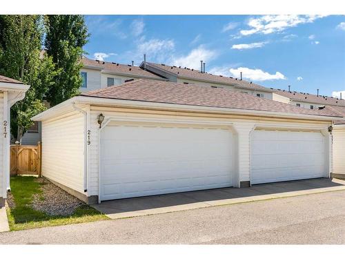 219 Citadel Lane Nw, Calgary, AB - Outdoor With Exterior