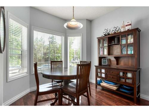 219 Citadel Lane Nw, Calgary, AB - Indoor Photo Showing Dining Room