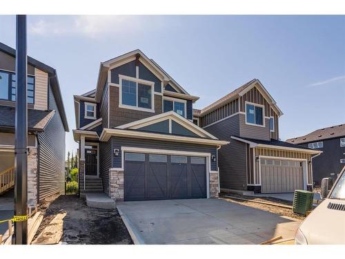 207 Silver Spruce Grove Sw, Calgary, AB - Outdoor With Facade