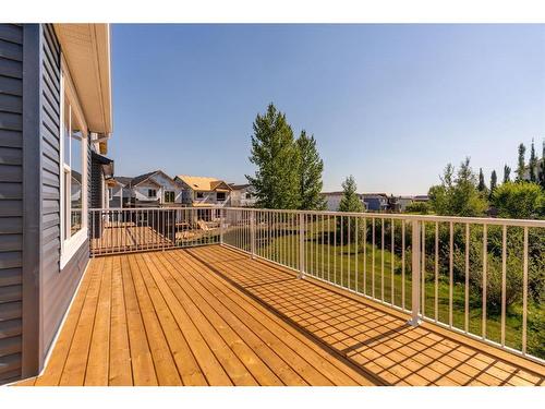 207 Silver Spruce Grove Sw, Calgary, AB - Outdoor With Exterior