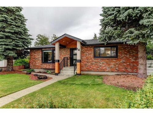 14 Butte Place Nw, Calgary, AB - Outdoor
