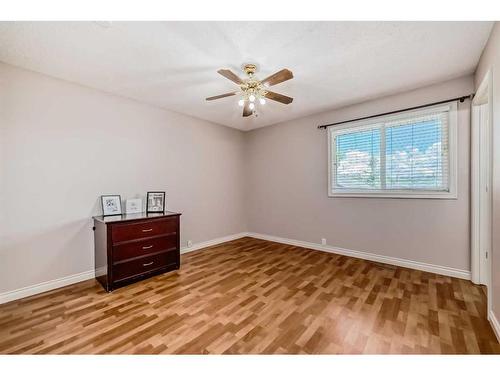 12132 Canfield Road Sw, Calgary, AB - Indoor Photo Showing Other Room