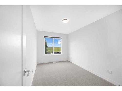 7379 202 Avenue Se, Calgary, AB - Indoor Photo Showing Other Room