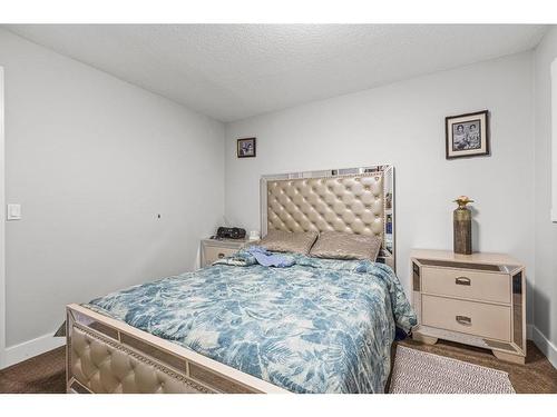 235 California Place Ne, Calgary, AB - Indoor Photo Showing Bedroom