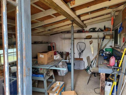 211 1St Avenue, Torrington, AB - Indoor Photo Showing Basement