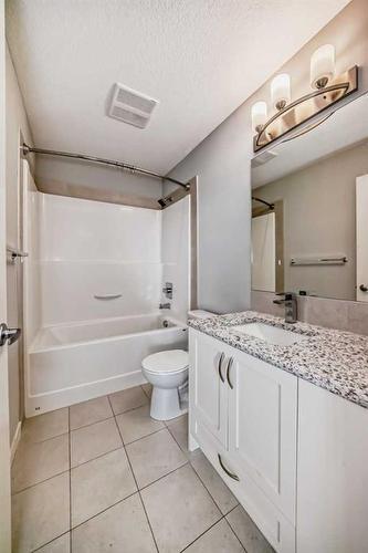 325-20 Seton Park Se, Calgary, AB - Indoor Photo Showing Bathroom