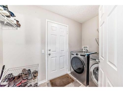 50 Covewood Circle Ne, Calgary, AB - Indoor Photo Showing Laundry Room