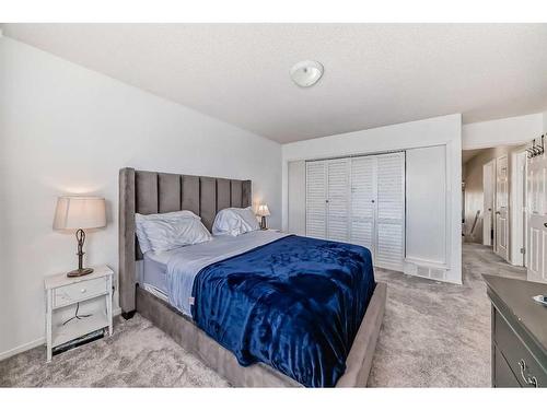 50 Covewood Circle Ne, Calgary, AB - Indoor Photo Showing Bedroom