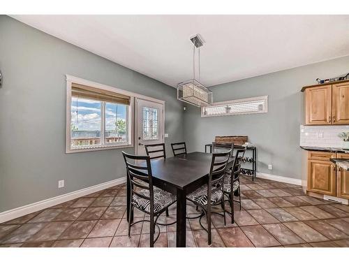 272 Springmere  Way, Chestermere, AB - Indoor Photo Showing Dining Room