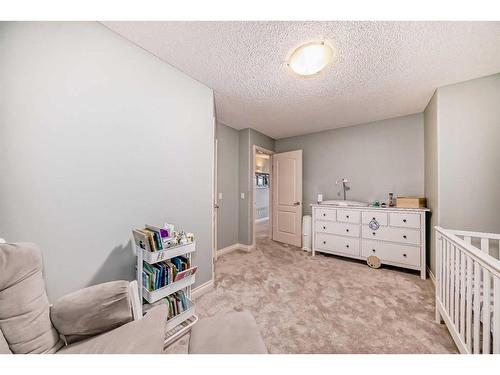 272 Springmere  Way, Chestermere, AB - Indoor Photo Showing Bedroom