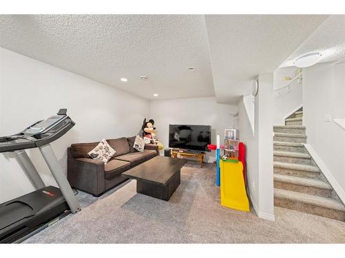 44 Walgrove Green Se, Calgary, AB - Indoor