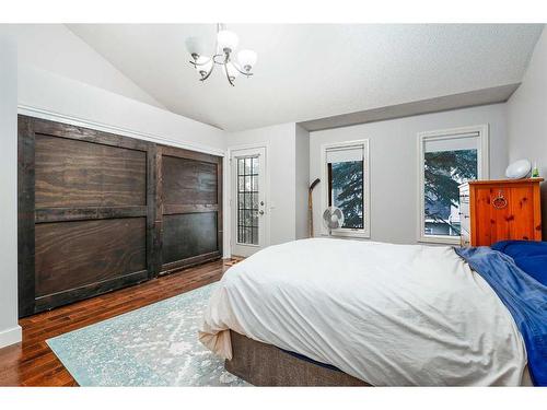 5-1339 14 Avenue Sw, Calgary, AB - Indoor Photo Showing Bedroom
