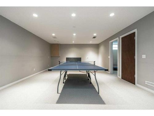 129 Millrise Square Sw, Calgary, AB - Indoor Photo Showing Other Room