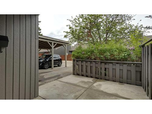 35-2225 Oakmoor Drive Sw, Calgary, AB - Outdoor With Exterior