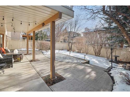 164 Scandia Hill Nw, Calgary, AB - Outdoor