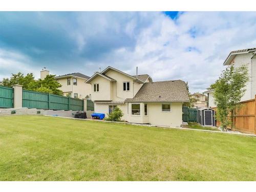 2815 Signal Hill Drive Sw, Calgary, AB - Outdoor With Backyard