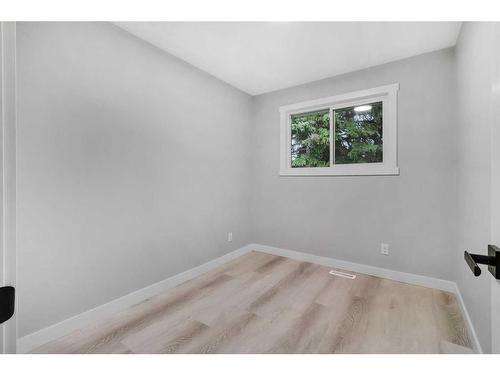 132 Foritana Road Se, Calgary, AB - Indoor Photo Showing Other Room